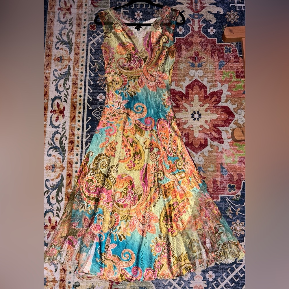 Komarov crinkled satin paisley dress
